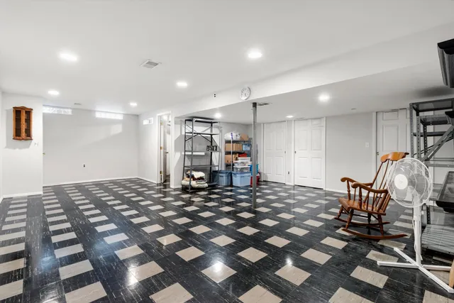 $455,000 | 8670 Tamarack Drive, Utica, MI 48317