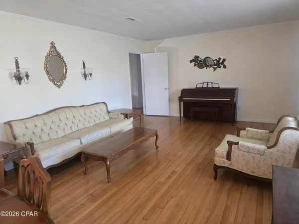 $239,000 | 1235 North Waukesha Street, Bonifay, FL 32425