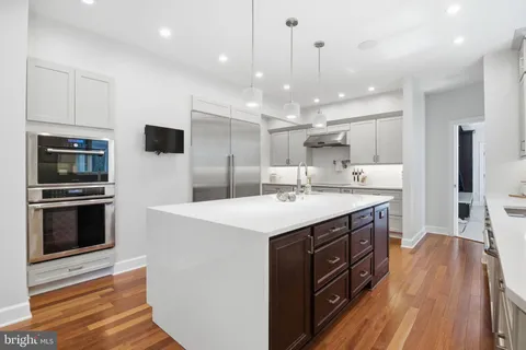 $2,849,000 | 9703 Mill Race Estates Drive, Vienna, VA 22182