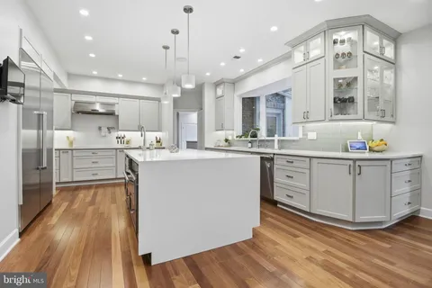 $2,849,000 | 9703 Mill Race Estates Drive, Vienna, VA 22182