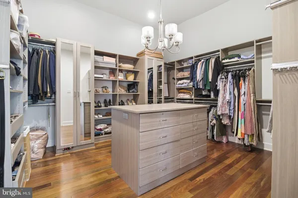 $2,849,000 | 9703 Mill Race Estates Drive, Vienna, VA 22182