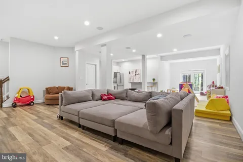 $2,849,000 | 9703 Mill Race Estates Drive, Vienna, VA 22182