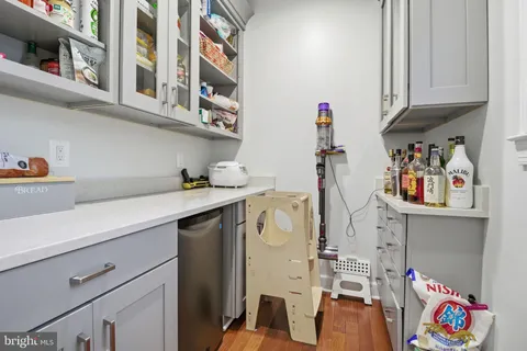 $2,849,000 | 9703 Mill Race Estates Drive, Vienna, VA 22182