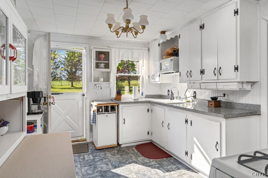 141 Dennison Road Richfield, NY 13439 - Photo 12 of 31