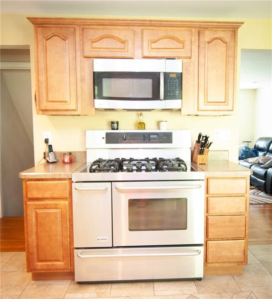 1926 Fox Chapel Road Pittsburgh, PA 15238 - Photo 14 of 25 Gallery Image 14