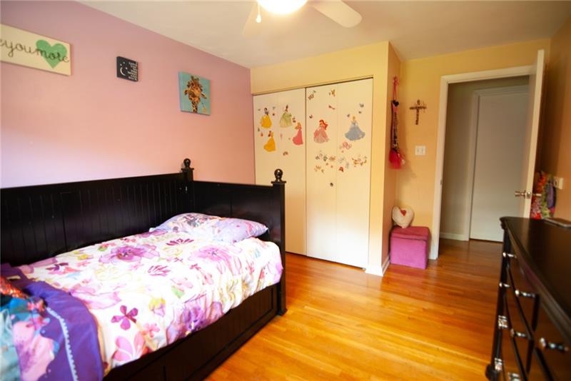 1926 Fox Chapel Road Pittsburgh, PA 15238 - Photo 19 of 25 Gallery Image 19
