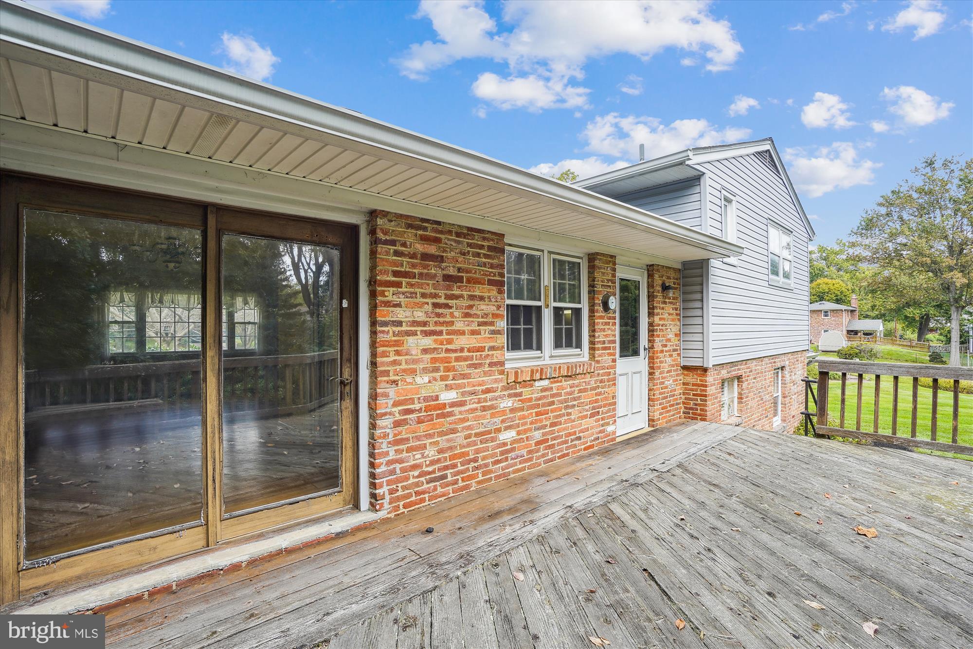 7107 Purdue Place McLean, VA 22101 - Photo 17 of 78 Back of the house