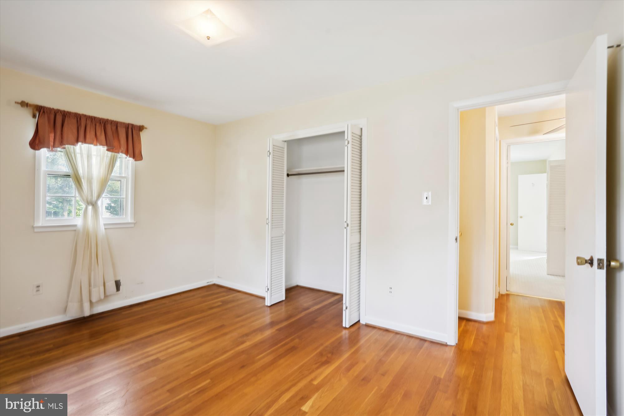 7107 Purdue Place McLean, VA 22101 - Photo 30 of 78 Hardwood Floors