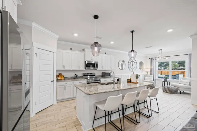 $639,900 | 1960 Refuge Circle, Gulf Breeze, FL 32563