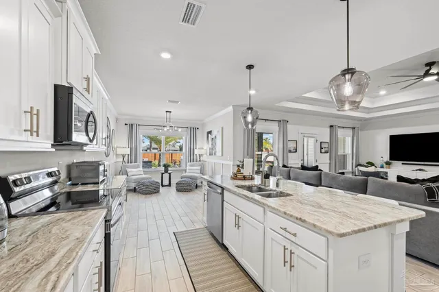 $639,900 | 1960 Refuge Circle, Gulf Breeze, FL 32563