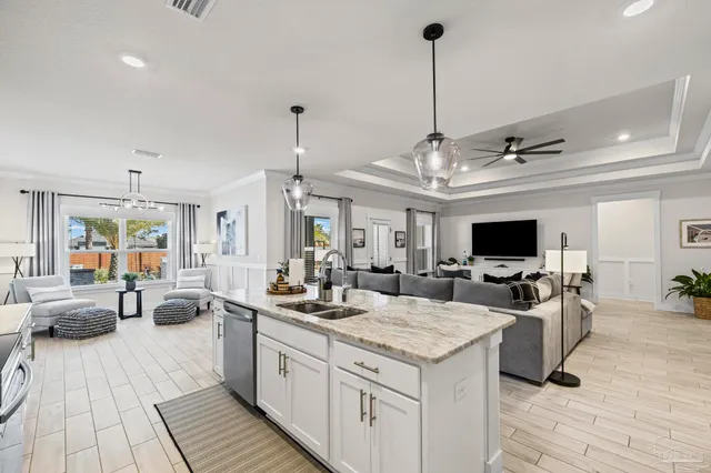 $639,900 | 1960 Refuge Circle, Gulf Breeze, FL 32563