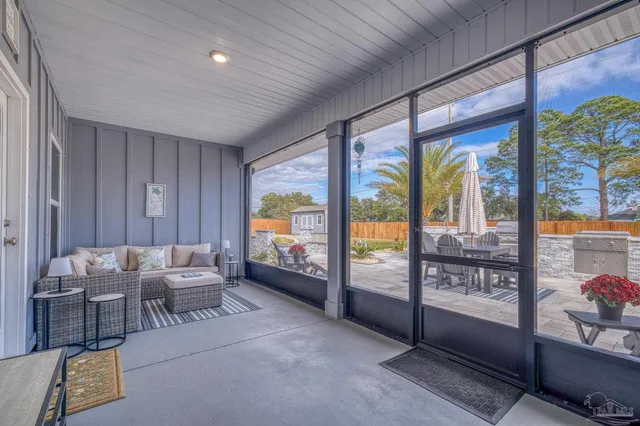 $639,900 | 1960 Refuge Circle, Gulf Breeze, FL 32563