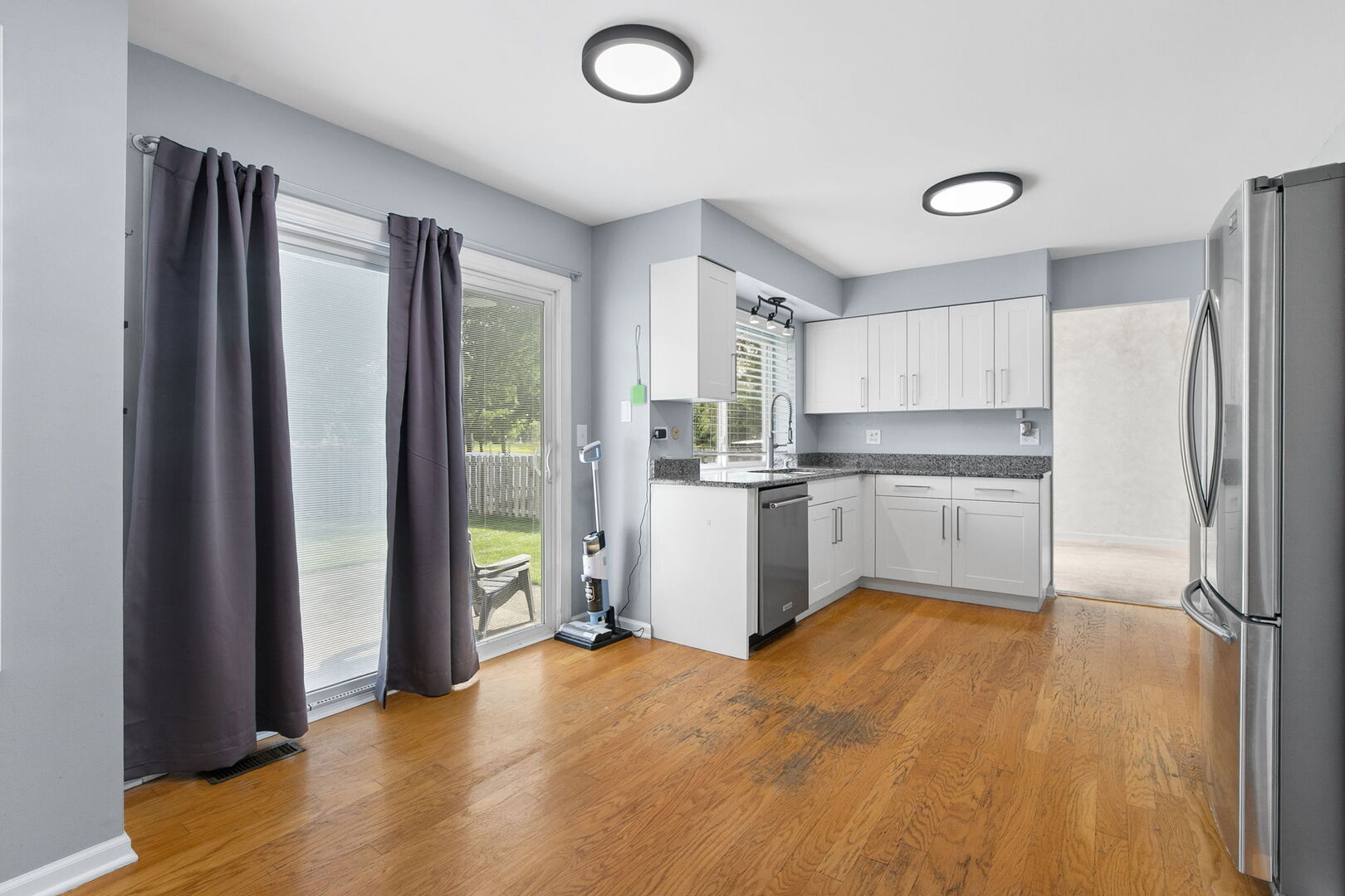 1158 Sweetwater Ridge Lake In The Hills, IL 60156 - Photo 5 of 28 Gallery Image 5