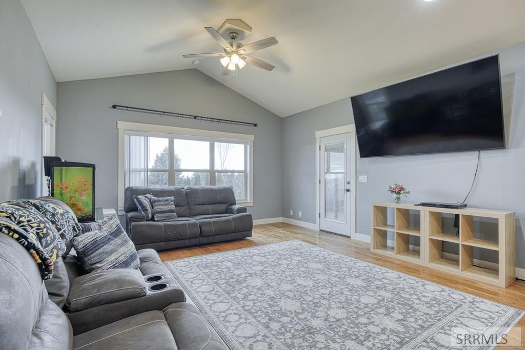 6349 East Tower Castle Loop Ammon, ID 83406 - Photo 12 of 53