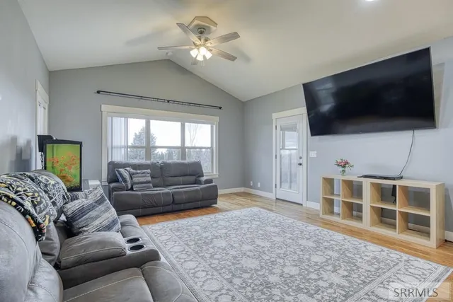 $599,000 | 6349 East Tower Castle Loop, Ammon, ID 83406