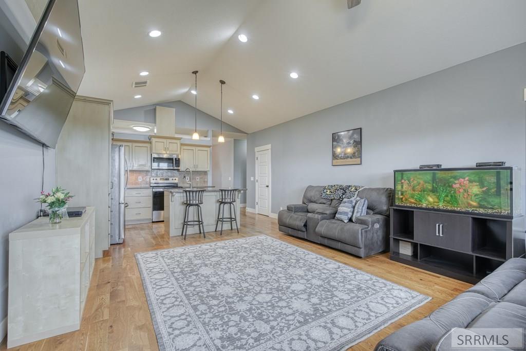 6349 East Tower Castle Loop Ammon, ID 83406 - Photo 16 of 51