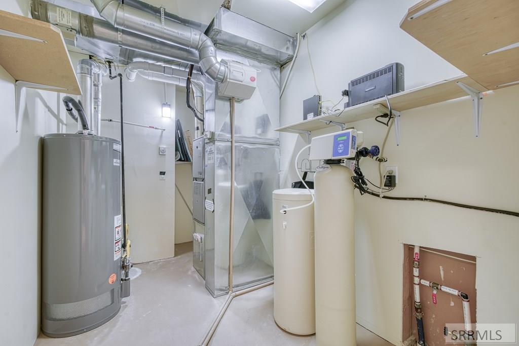 6349 East Tower Castle Loop Ammon, ID 83406 - Photo 37 of 53