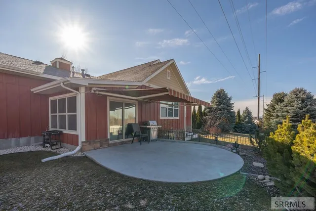 $599,000 | 6349 East Tower Castle Loop, Ammon, ID 83406