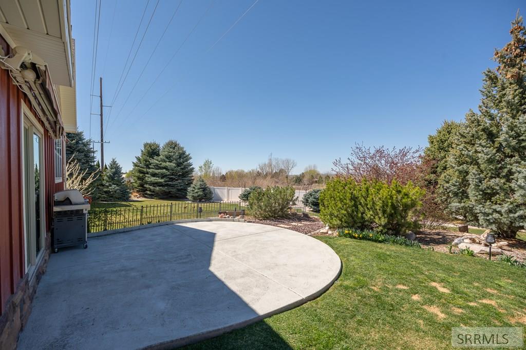 6349 East Tower Castle Loop Ammon, ID 83406 - Photo 43 of 53