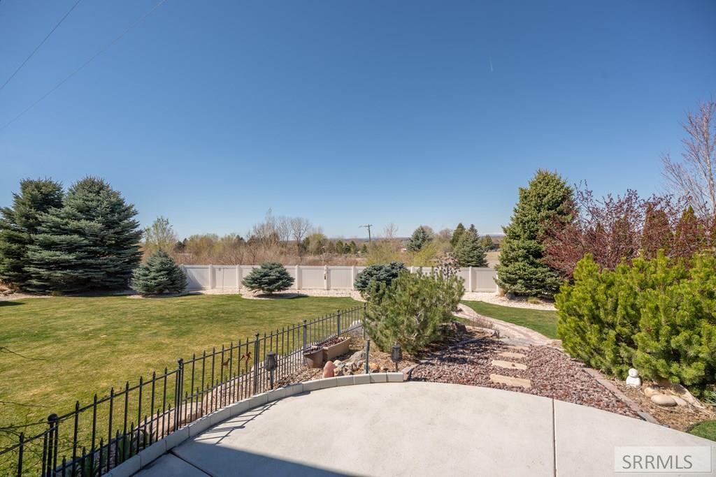 6349 East Tower Castle Loop Ammon, ID 83406 - Photo 44 of 53