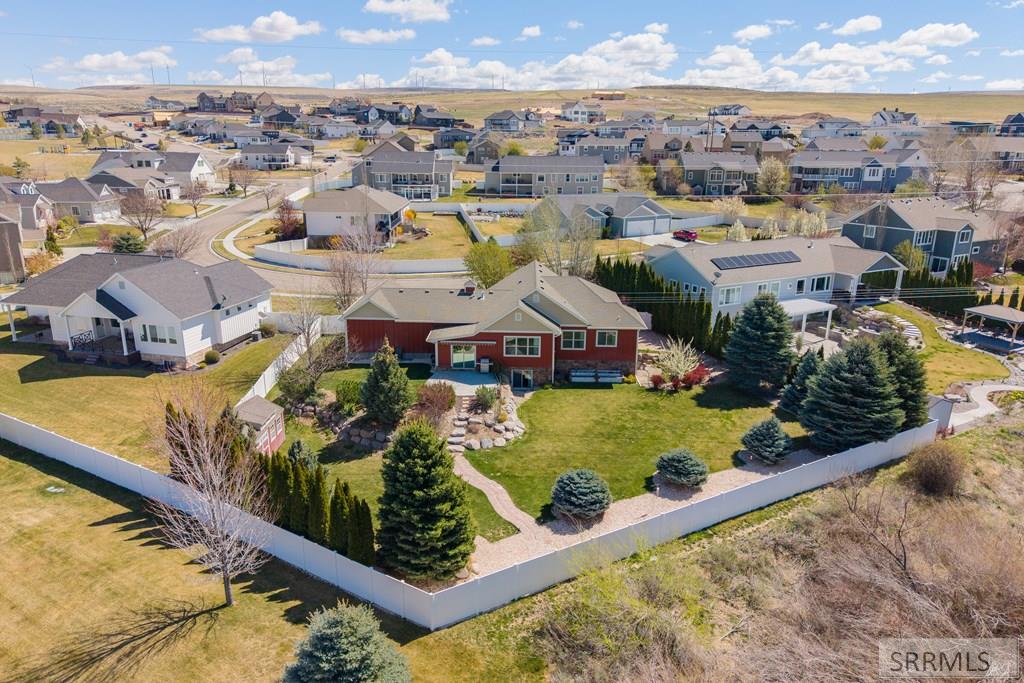 6349 East Tower Castle Loop Ammon, ID 83406 - Photo 7 of 53