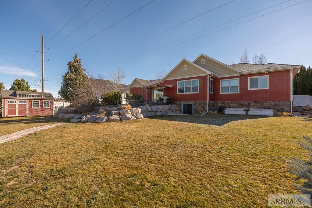 6349 East Tower Castle Loop Ammon, ID 83406 - Photo 9 of 51