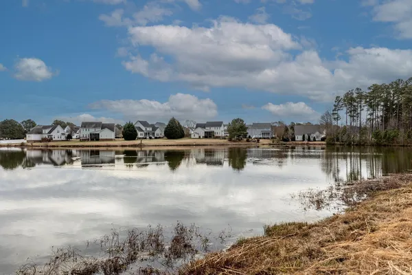 $2,080 | 264 Wembley Drive, Clayton, NC 27527