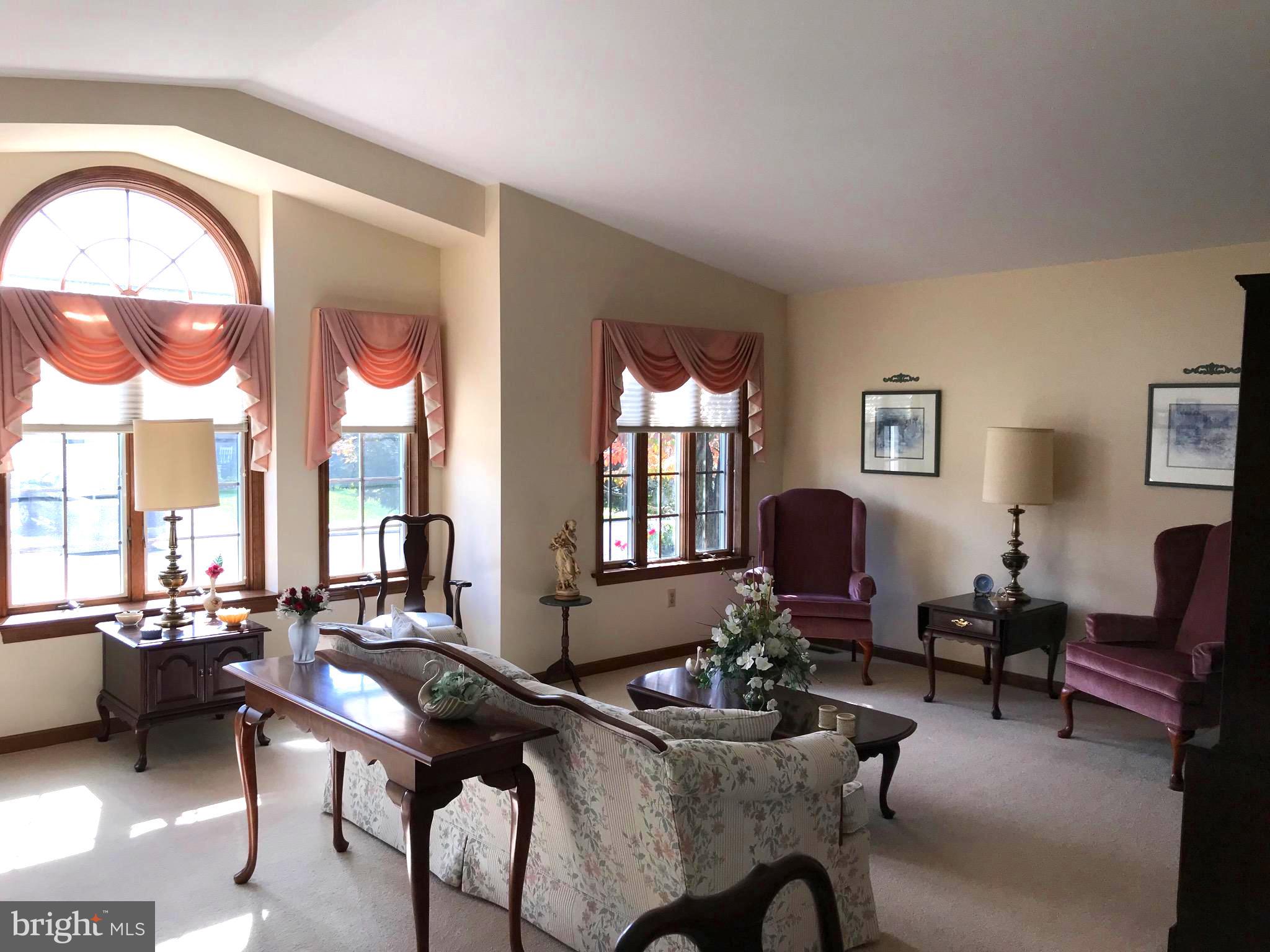 1141 Tuckerton Road Reading, PA 19605 - Photo 18 of 50 Vaulted Ceilings
