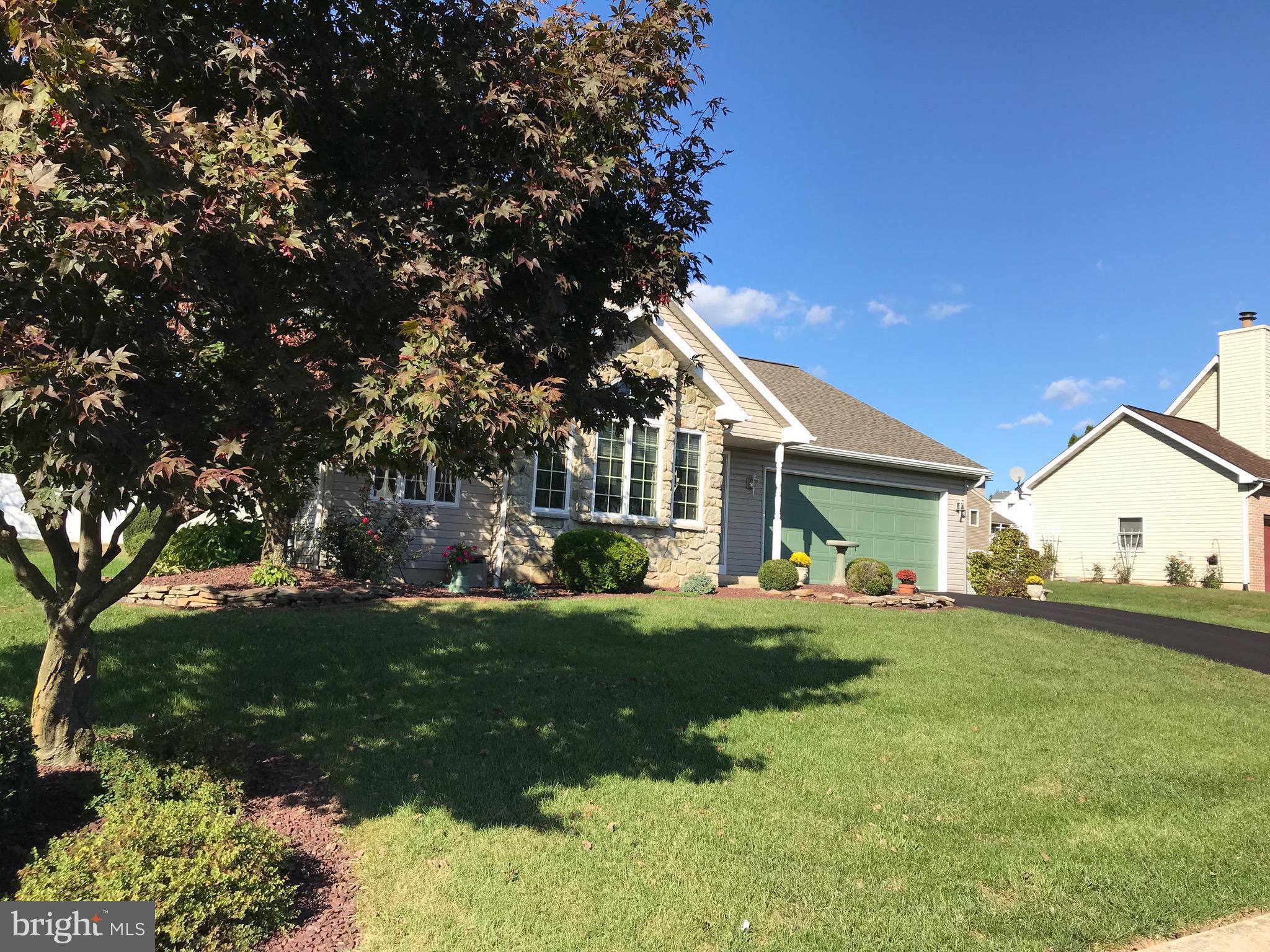 1141 Tuckerton Road Reading, PA 19605 - Photo 4 of 50