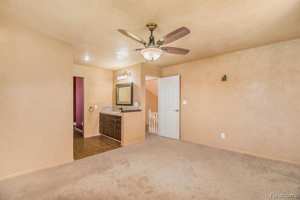 119 Surrey Road St. Louis, MI 48880 - Photo 13 of 26 Gallery Image 13