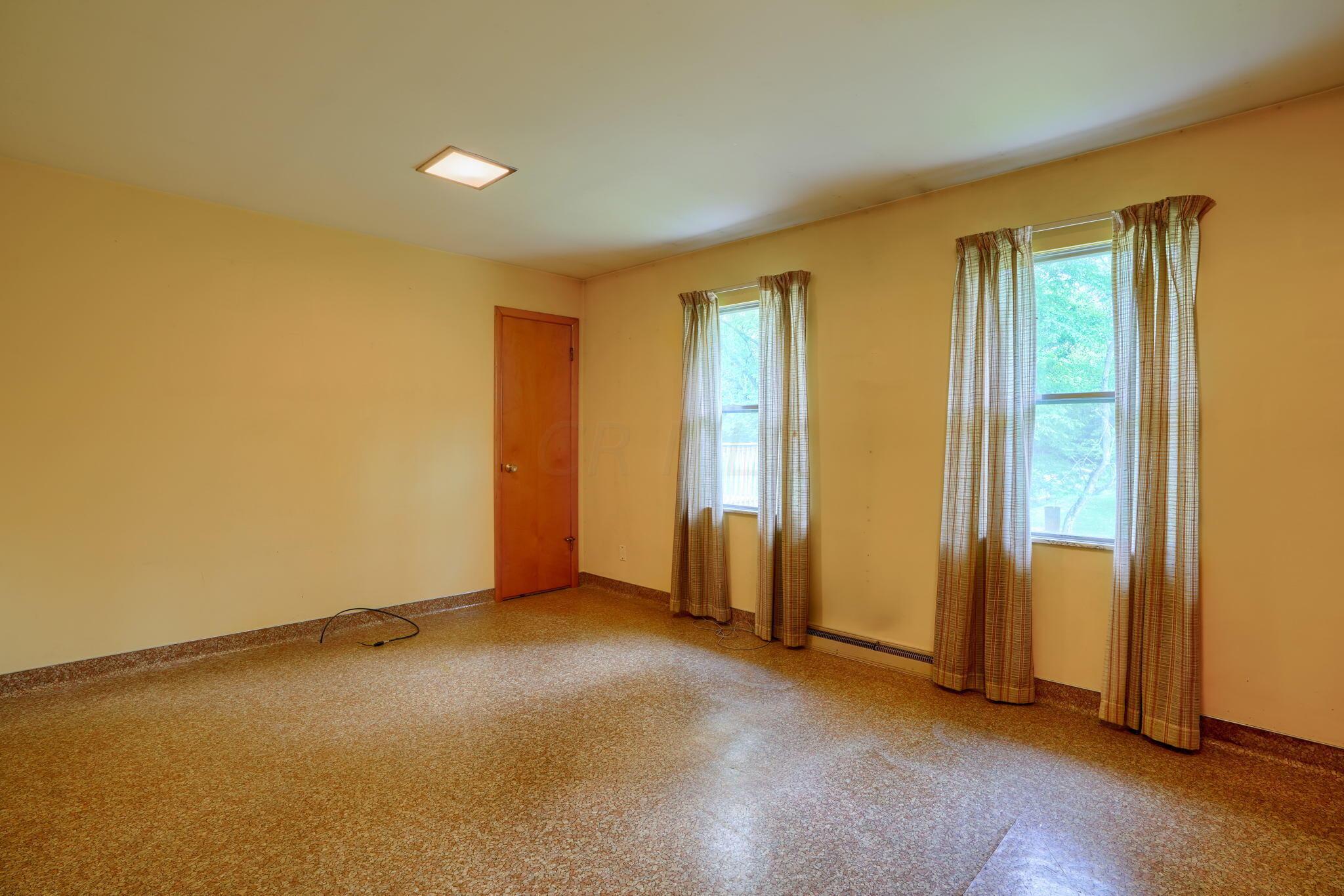 22314 Bolender Pontious Road Circleville, OH 43113 - Photo 31 of 52 22314 Bolender-Pontius Rd Int (18)