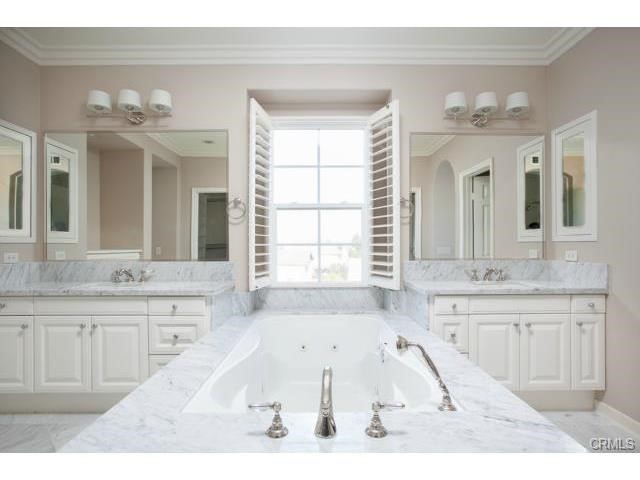 31 Bargemon Newport Coast, CA 92657 - Photo 14 of 24