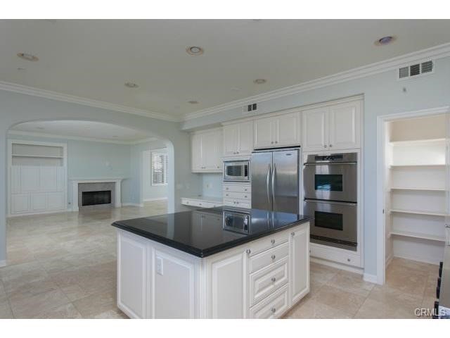 31 Bargemon Newport Coast, CA 92657 - Photo 5 of 24