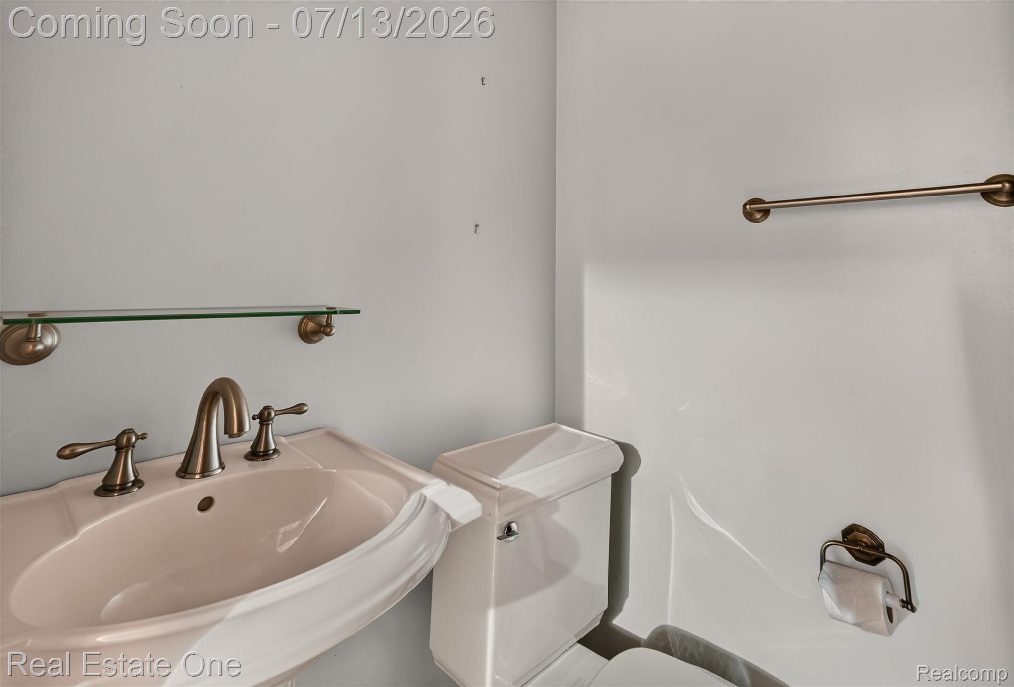 6039 Fish Lake Road Holly, MI 48442 - Photo 32 of 70 38-6039-Fish-Lake-Rd-WindowStill.jpg