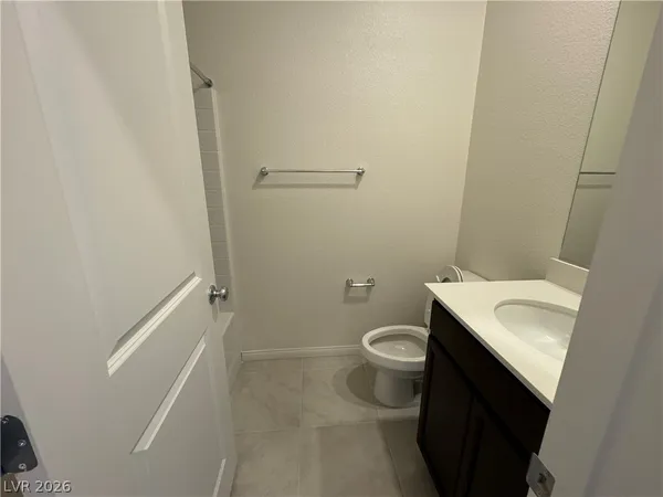 $2,200 | 3655 Valpacos Lane, Henderson, NV 89044