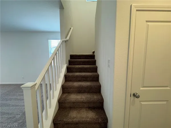 $2,200 | 3655 Valpacos Lane, Henderson, NV 89044