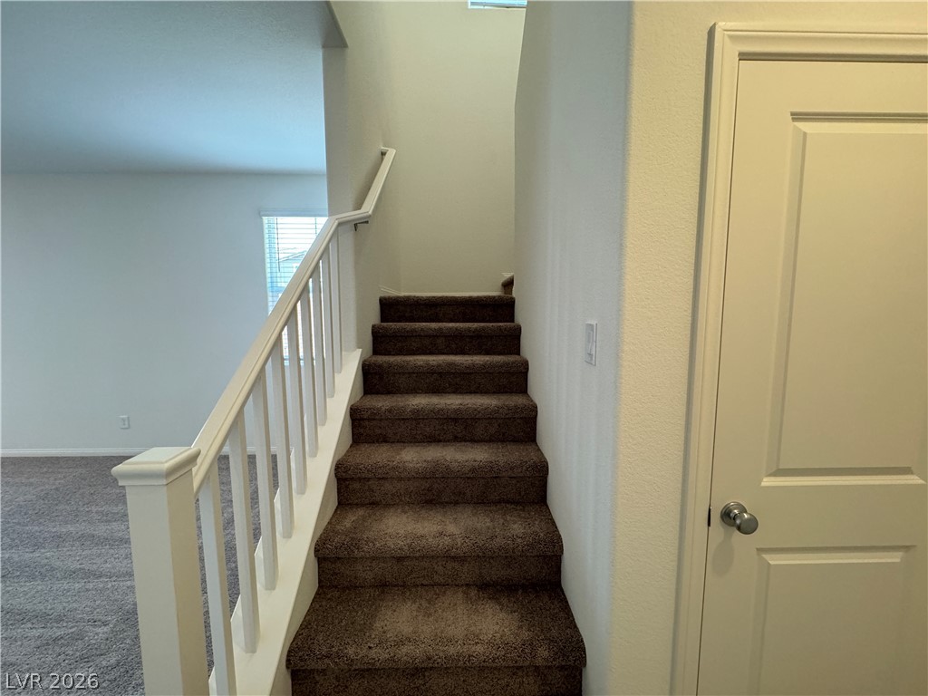 3655 Valpacos Lane Henderson, NV 89044 - Photo 15 of 30