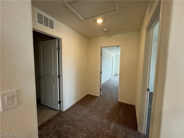 $2,200 | 3655 Valpacos Lane, Henderson, NV 89044
