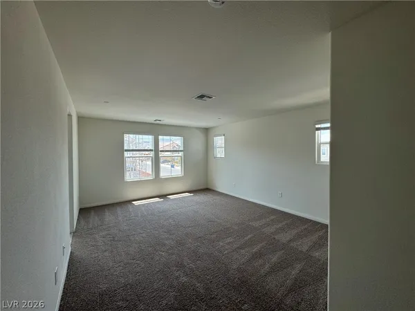 $2,200 | 3655 Valpacos Lane, Henderson, NV 89044