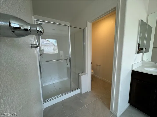 $2,200 | 3655 Valpacos Lane, Henderson, NV 89044