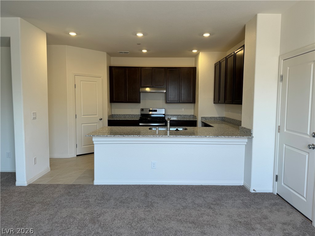 3655 Valpacos Lane Henderson, NV 89044 - Photo 9 of 30
