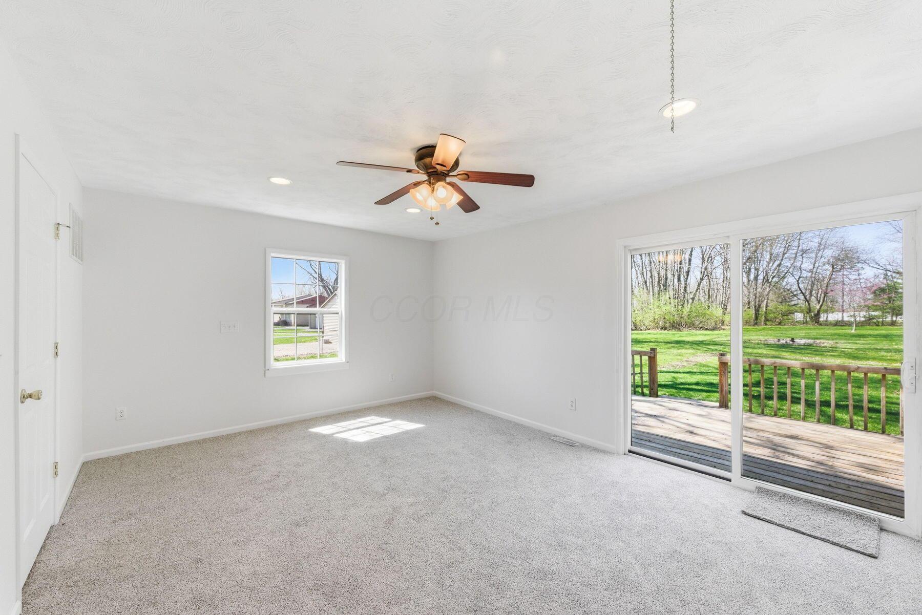 2113 Smeltzer Road Marion, OH 43302 - Photo 19 of 29 Master Bedroom