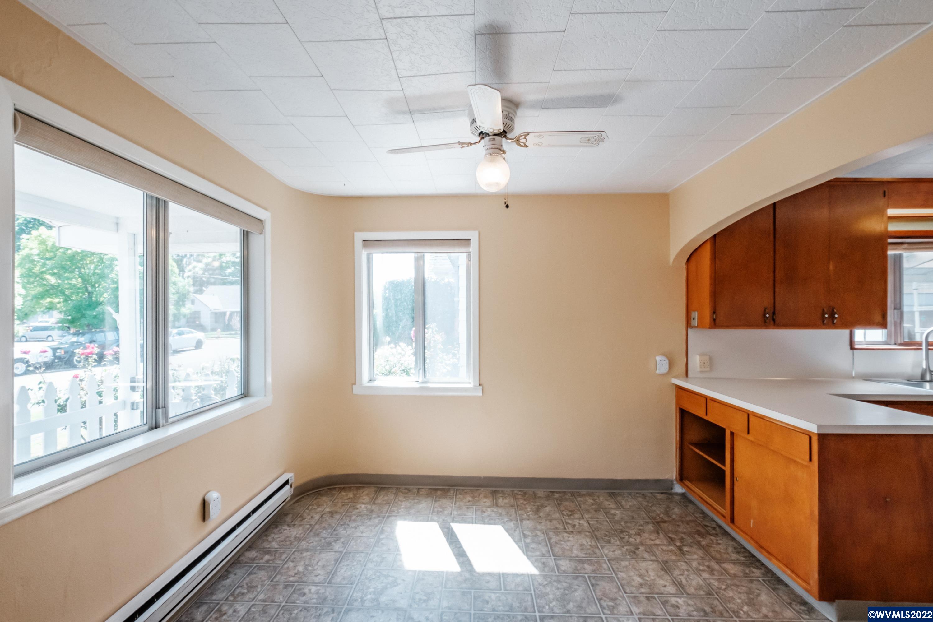 1075 Southwest 13th Avenue Albany, OR 97321 - Photo 12 of 42 Gallery Image 12
