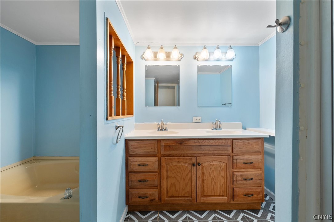 5969 Middle Road Stockbridge, NY 13409 - Photo 21 of 26 Bathroom