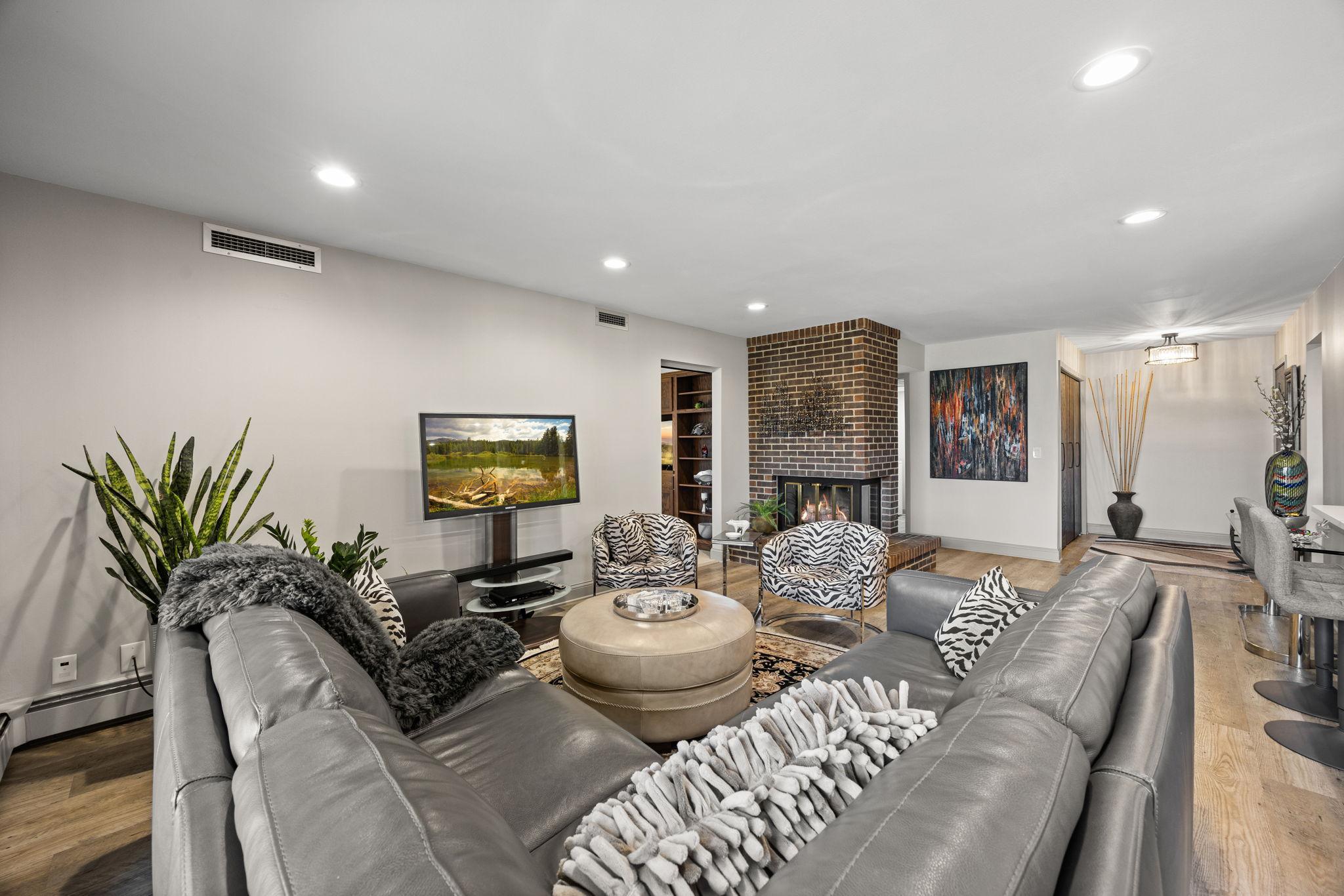 8549 Irwin Road, Unit 134 Bloomington, MN 55437 - Photo 7 of 45