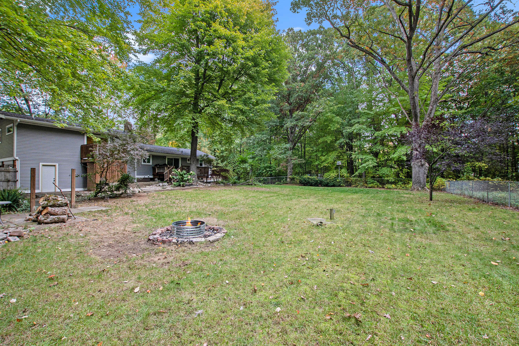 2917 East Pontaluna Road Fruitport, MI 49415 - Photo 32 of 37 DSC03990