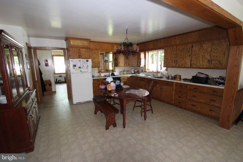 19 Upper Valley Road Christiana, PA 17509 - Photo 10 of 24