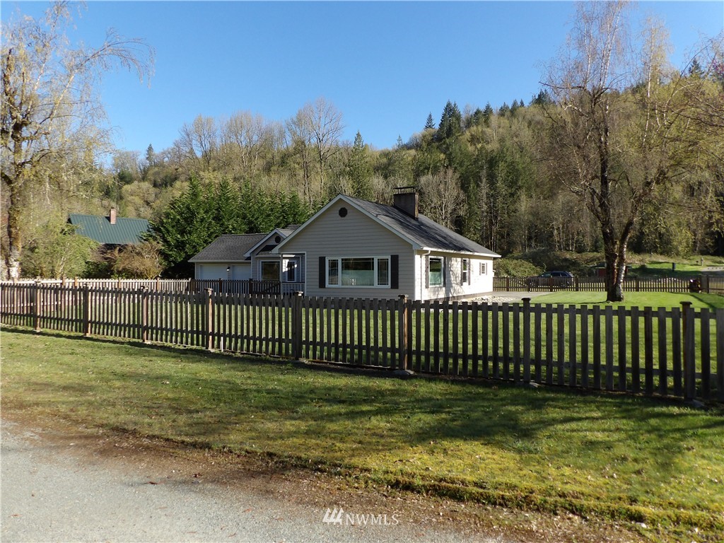 47457 State Rte 20 Concrete, WA 98237 - Photo 3 of 25