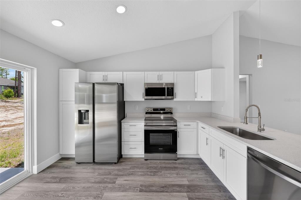 7778 Southwest 146th Ln Road Ocala, FL 34473 - Photo 13 of 31