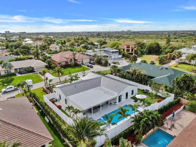 $18,000 | 441 South Lyra Circle, Juno Beach, FL 33408